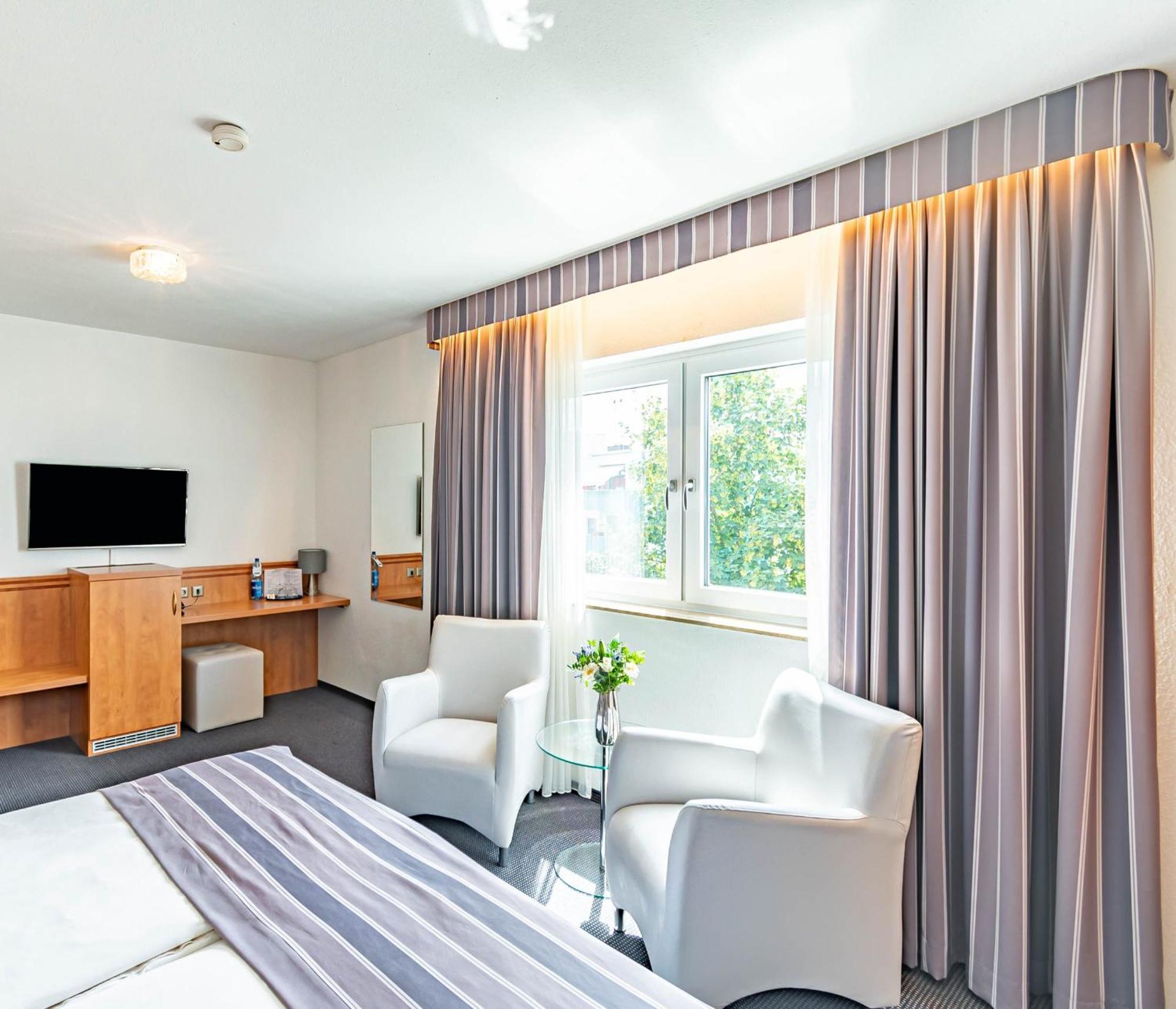 Parkhotel Sonnenberg Eltville am Rhein Exteriér fotografie